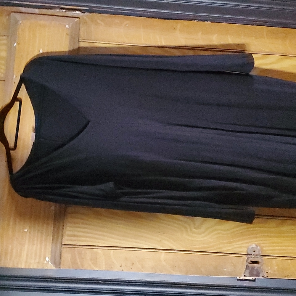 Smash and Tess size large